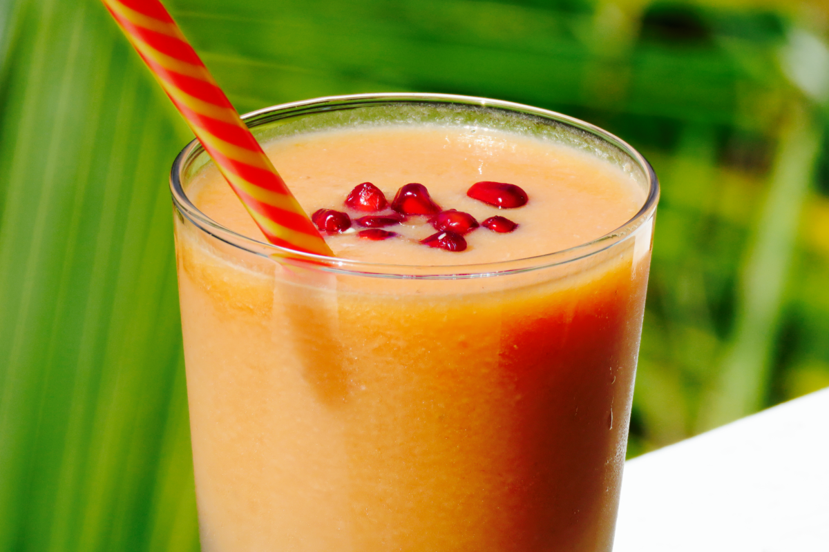 Pomegranate Papaya Smoothie